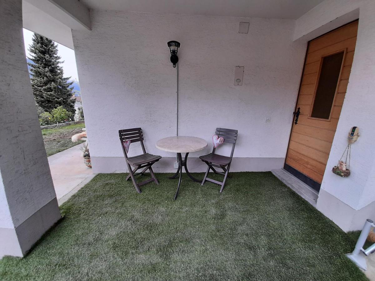 Chalet apartment by Interlaken. Parking Ringgenberg Eksteriør bilde